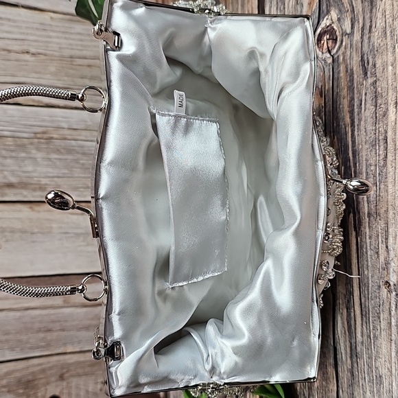 VINTAGE STYLE SILVER SEQUIN BEADED CLUTCH CROSSBODY EVENING BAG - Picture 10 of 11